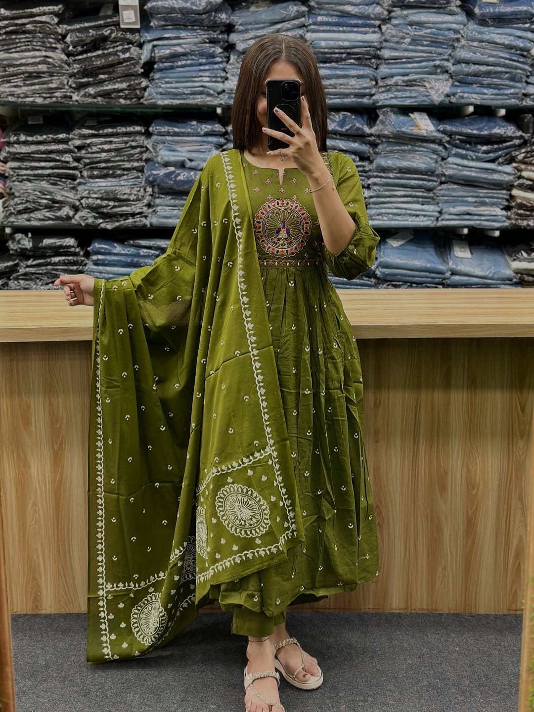 Ziyaa Suit Set