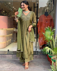 Ziyaa Suit Set