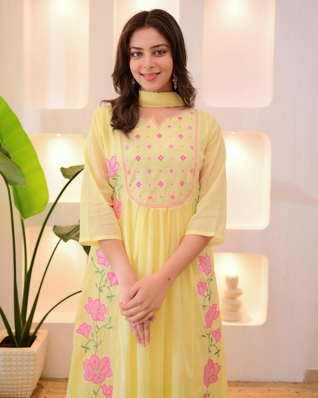 Ziyaa Suit Set
