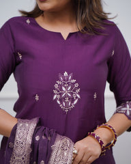 Ziyaa Suit Set