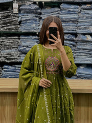 Ziyaa Suit Set