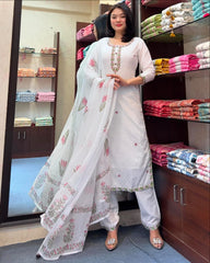 Ziyaa Suit Set