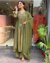 Ziyaa Suit Set