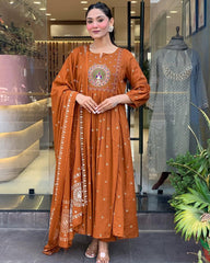 Ziyaa Suit Set