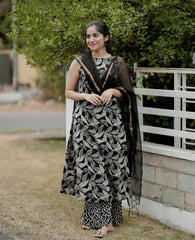 Ziyaa Suit Set